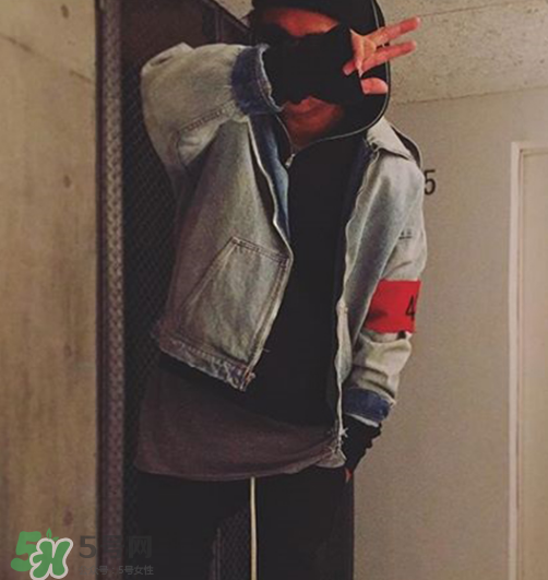 424袖標(biāo)有單賣的嗎？424袖標(biāo)單獨買多少錢？