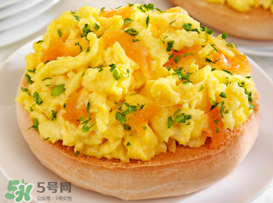 干咳嗽吃什么好的快？小孩外寒咳嗽的癥狀表現(xiàn)