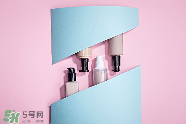 粉底液和cc霜哪個(gè)先用 cc霜和粉底液的順序 粉底液和cc霜哪個(gè)先用 cc霜和粉底液的順序