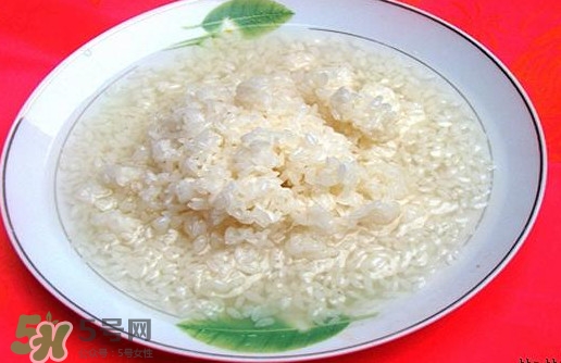 醪糟怎么讀？醪糟下奶嗎？