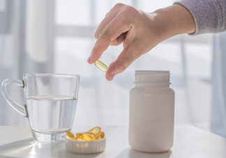 螺旋藻能治痛風(fēng)嗎？痛風(fēng)可以吃什么保健品？