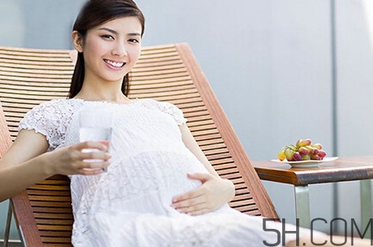 羊水指數(shù)正常范圍是多少？羊水過少的診斷標準 