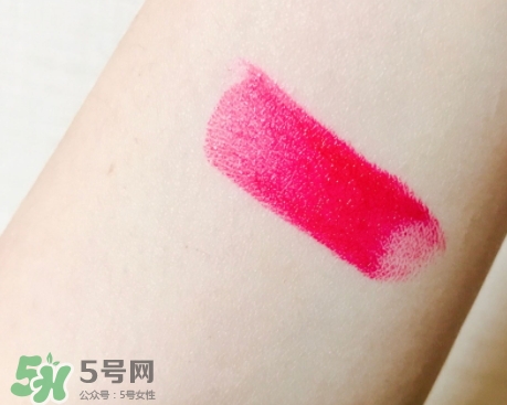 蘭蔻菁純唇膏小紅色是什么顏色？蘭蔻小紅色好看嗎