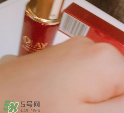 olay小臉精華怎么樣？olay玉蘭油臻粹系列小臉精華功效