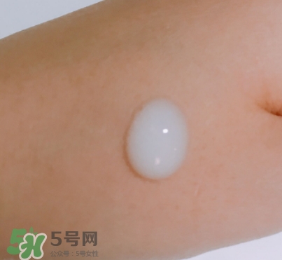 olay小臉精華怎么樣？olay玉蘭油臻粹系列小臉精華功效