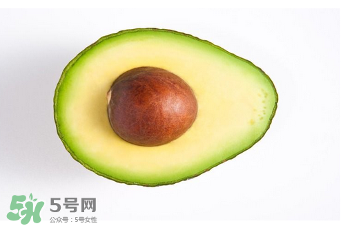 寶寶吃牛油果的好處？寶寶吃牛油果多少合適？