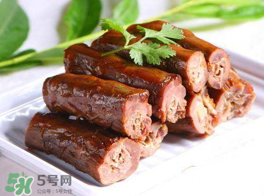 鴨脖可以帶上飛機(jī)嗎？鴨脖可以托運(yùn)嗎？