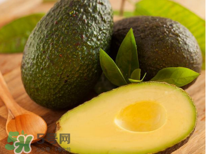 牛油果硬得能吃嗎？孕婦吃牛油果注意事項(xiàng)