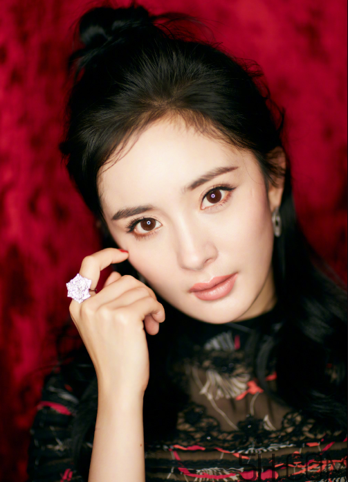 去眼袋手術(shù)有什么風(fēng)險(xiǎn)？去眼袋手術(shù)有什么后遺癥？