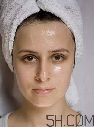 牛油果榨汁要加水嗎？糖尿病人吃牛油果的好處