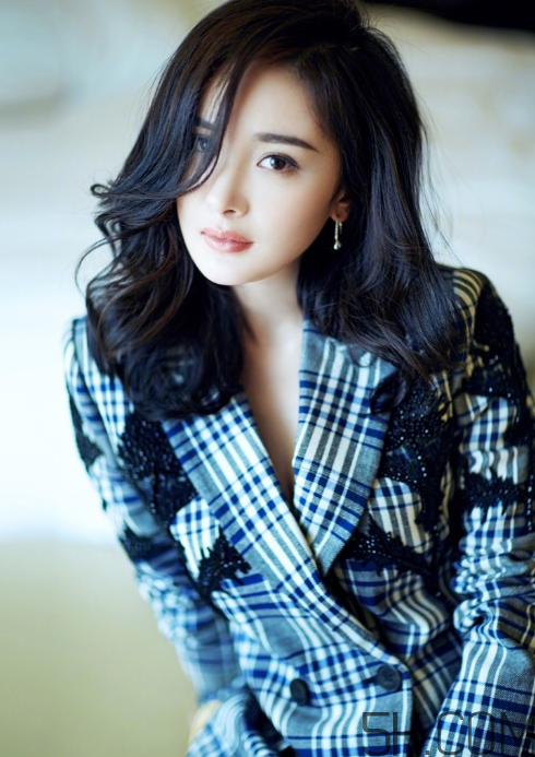 去眼袋手術(shù)需要住院?jiǎn)?？去眼袋手術(shù)恢復(fù)期多久？