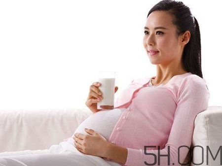 羊水過(guò)少怎么補(bǔ)最快？羊水過(guò)少怎么治療？