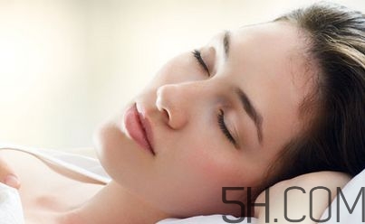 雙子宮懷雙胞胎幾率大嗎？雙子宮懷雙胞胎有風(fēng)險嗎？