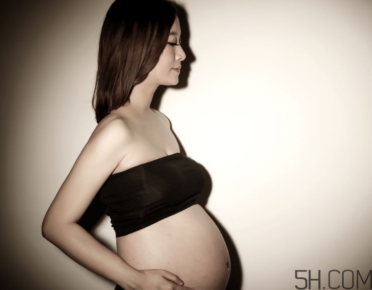 羊水指數(shù)正常范圍是多少？羊水過少的診斷標準 