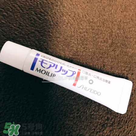 天天涂唇膏好嗎 每天涂唇膏好嗎