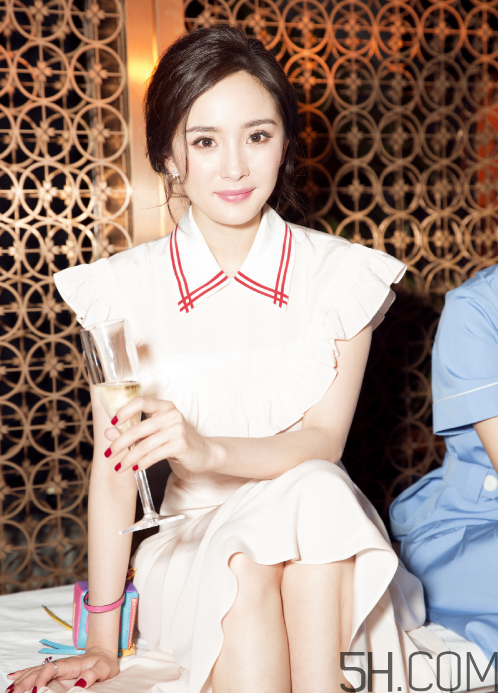 做臥蠶需要多少錢？臥蠶手術(shù)價(jià)格