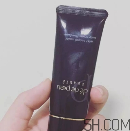 粉調(diào)和黃調(diào)哪個更白？亞洲人用粉調(diào)還是黃調(diào)