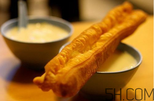 油條可以用微波爐加熱嗎？油條怎么加熱？