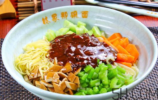 炸醬面用什么醬好？炸醬面可以用甜面醬嗎？