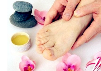 大蒜泡酒可以治腳氣嗎？治腳氣的方法有哪些？