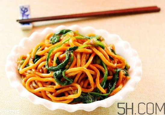 炒面為什么會(huì)粘鍋？炒面怎么不粘鍋？