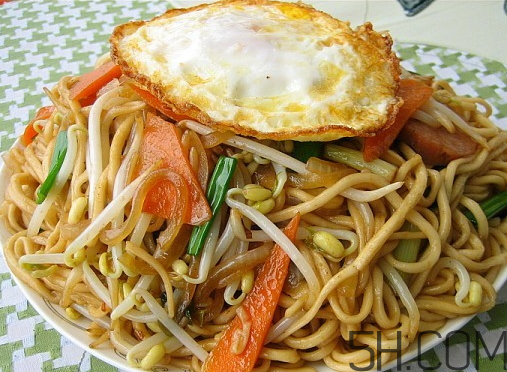 吃炒面會(huì)上火嗎？炒面吃多了好嗎？