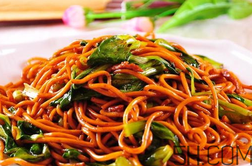 吃炒面會(huì)上火嗎？炒面吃多了好嗎？