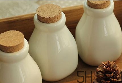 早上喝牛奶會(huì)長(zhǎng)高嗎？早上喝牛奶會(huì)變白嗎？