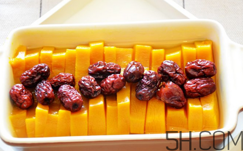 南瓜和桃子一起能長期吃嗎？吃南瓜皮膚變黃怎么辦？