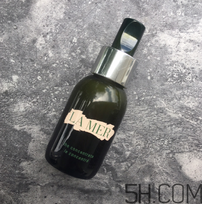 海藍(lán)之謎濃縮修護(hù)精華露怎么用？使用方法