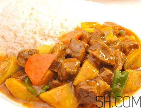 咖喱飯可以隔夜吃嗎？咖喱飯能放多久？