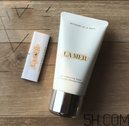 海藍(lán)之謎璀璨凈透潔面泡沫怎么用？使用方法