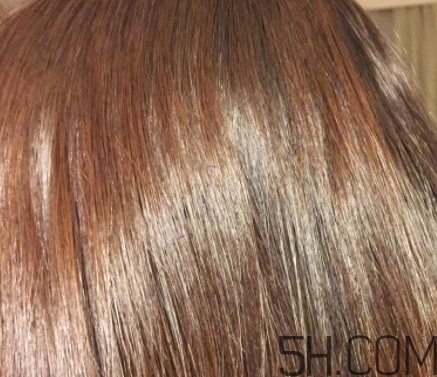 施華蔻泡沫染發(fā)劑怎么樣？歐萊雅和施華蔻染發(fā)哪個(gè)好