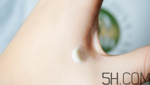 海藍(lán)之謎活顏煥膚精華露怎么樣？產(chǎn)品評測