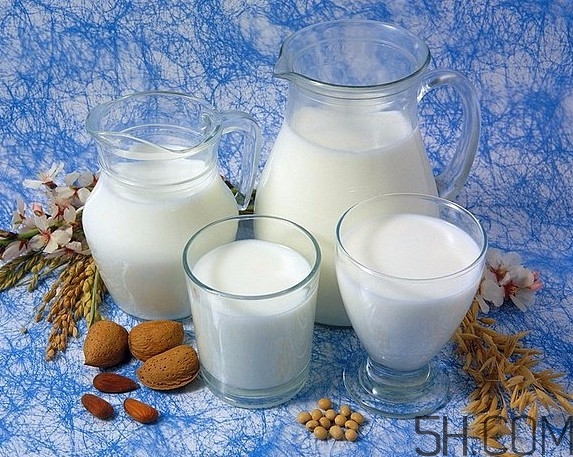 牛奶和螃蟹能一起吃嗎？牛奶和什么不能一起吃？