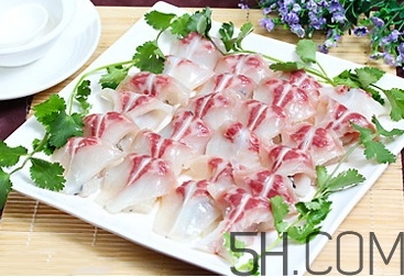 脆肉鯇是淡水魚嗎？脆肉鯇是怎么養(yǎng)殖的？