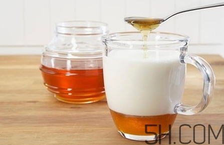 牛奶什么時候喝好？牛奶什么樣的好？