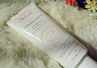 雅漾舒緩特護潔面乳怎么樣？好用嗎？