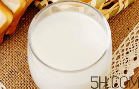 怎么辨別牛奶的好壞？怎么辨別牛奶的真假？