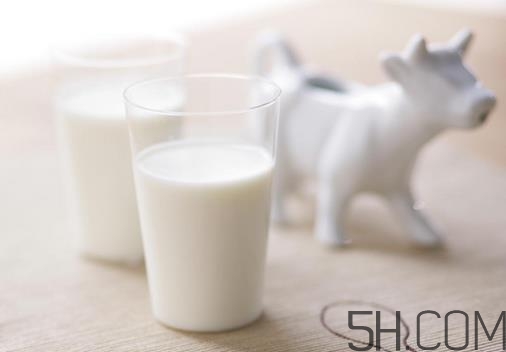 牛奶煮開了還有營養(yǎng)嗎？牛奶可以加熱嗎？