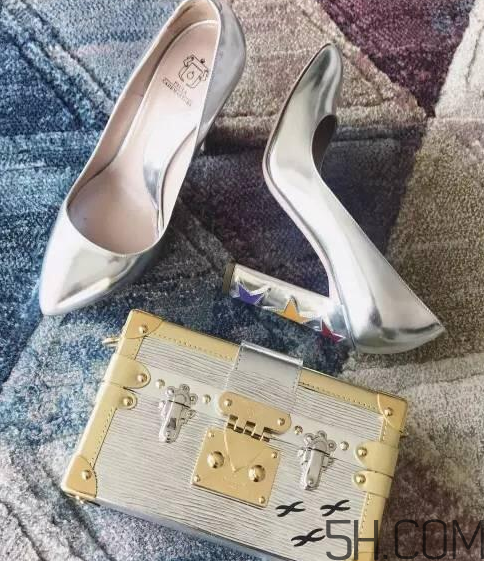 bertoni 1949是什么品牌？bertoni包包什么檔次？