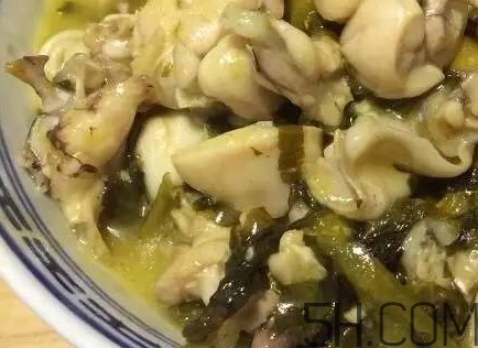 酸菜牛蛙月餅?zāi)睦镉匈u？酸菜牛蛙月餅地址