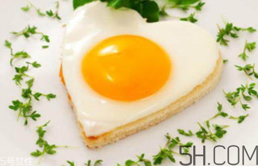 荷包蛋可以過夜嗎 荷包蛋可以放多久 荷包蛋可以過夜嗎 荷包蛋可以放多久