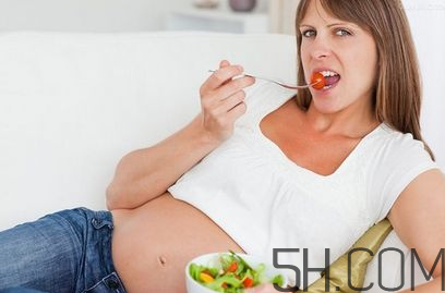 孕婦感冒鼻塞可以吃藥嗎？孕婦哪些食物不能吃？