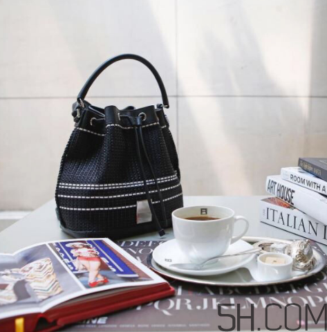 couronne包包怎么樣？couronne雙肩包多少錢？