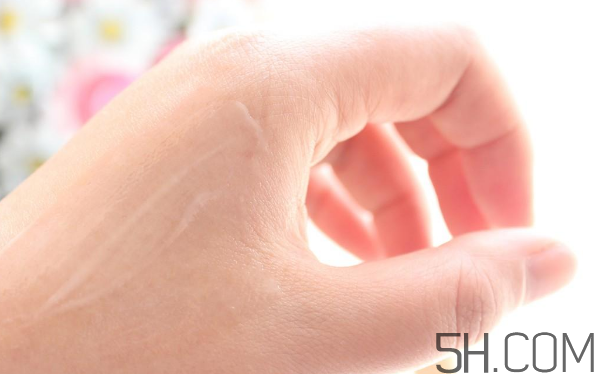 歐詩(shī)漫水光美白面膜怎么用？使用方法