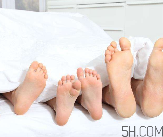 腳氣能用醋泡腳嗎？醋泡腳治腳氣有效嗎？