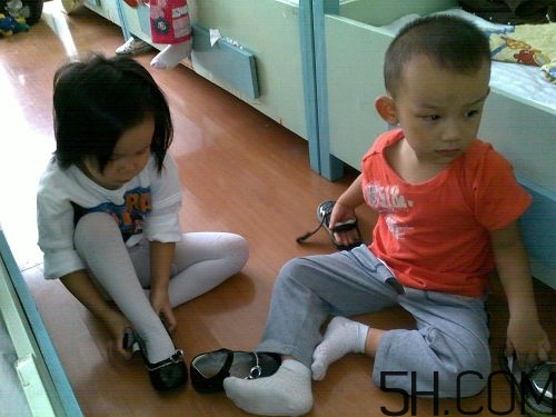 寶寶多大上幼兒園合適？寶寶上幼兒園早好嗎？