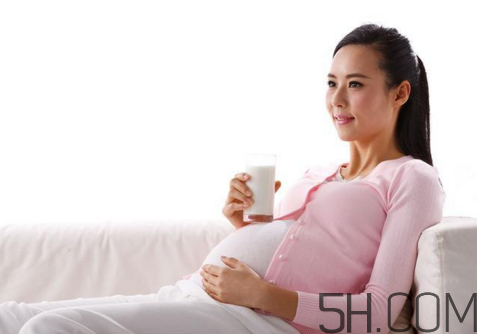 孕婦奶粉能和雞蛋一起吃嗎？喝孕婦奶粉的注意事項(xiàng)