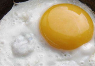 煎雞蛋為什么會有泡沫？炒雞蛋為什么會有泡沫？